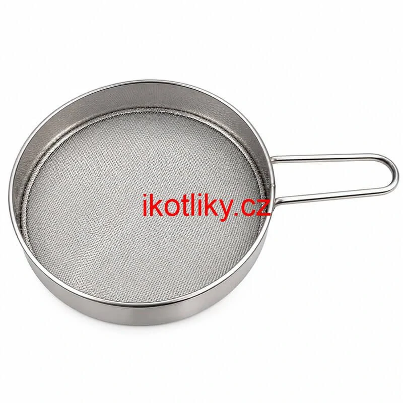 Malé nerezové sítko na cukr