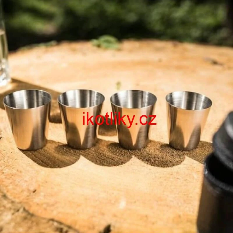 Turistické sklenice v pouzdru 4 ks 20 ml